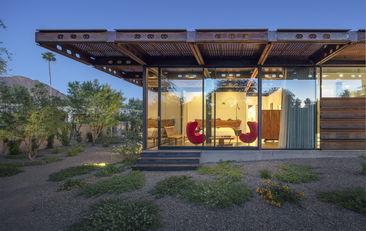Arizona Courtyard House / Optima DCHGlobal Featured in ArchDaily