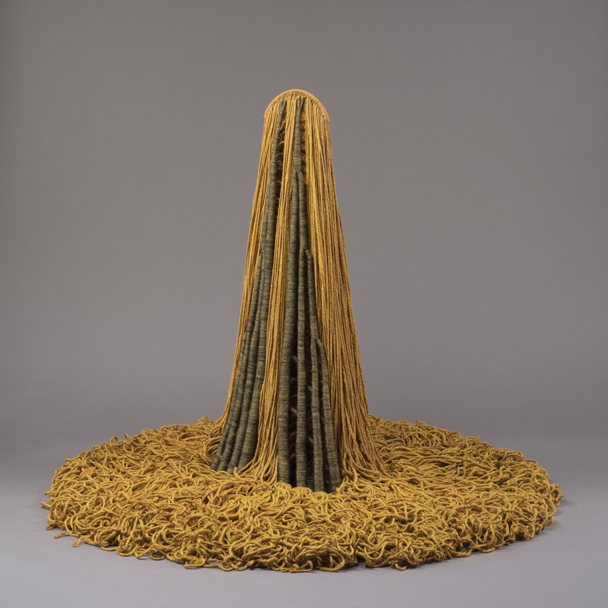 Claire Zeisler, Free Standing Yellow, 1968, shown at Weaving Beyond the Bauhaus. Courtesy of the Art Institute of Chicago.