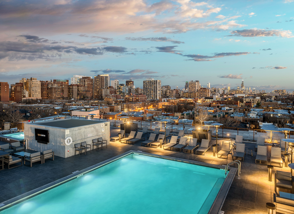 Rooftop Amenities at Optima Lakeview: The Sky Deck